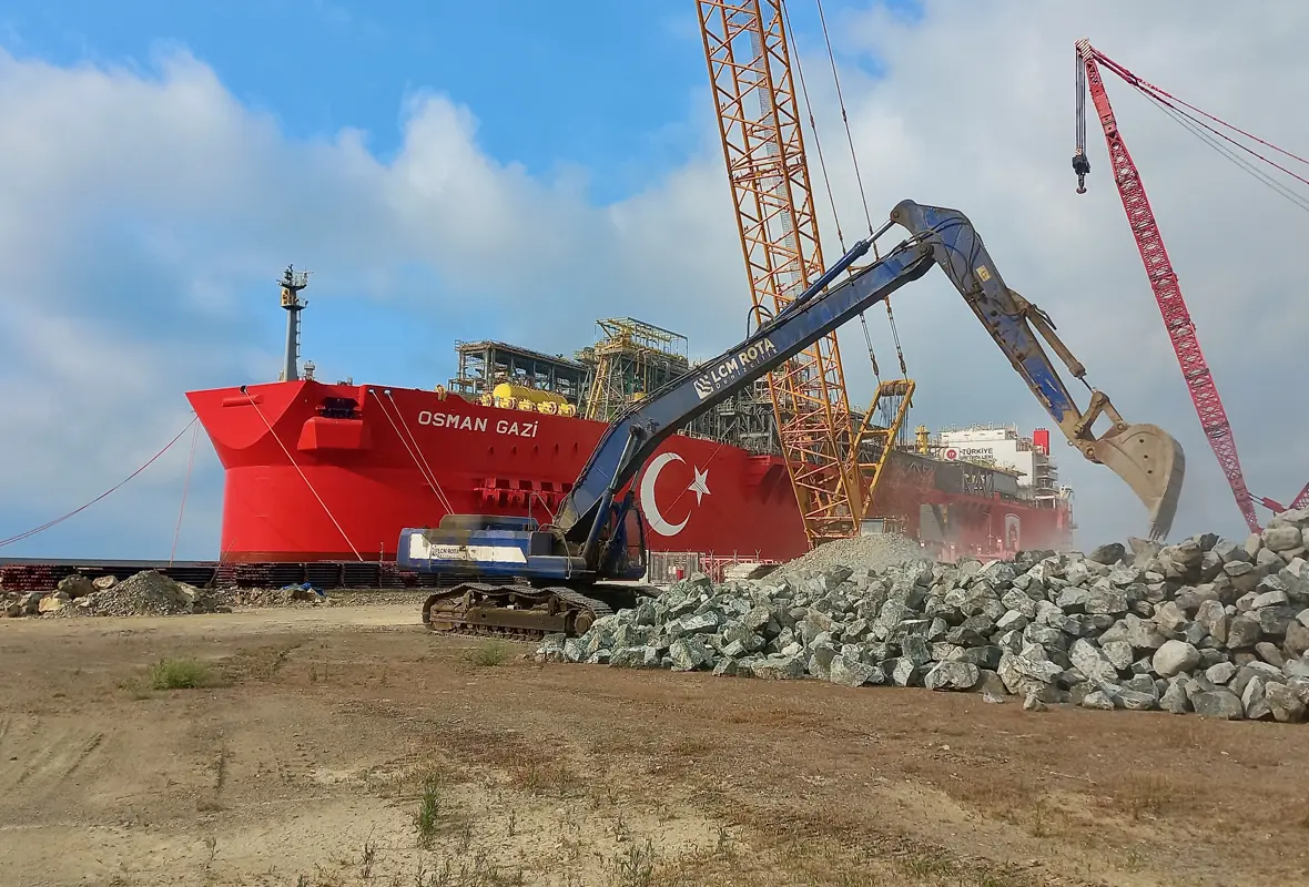 FİLYOS LİMANI SUALTI DOLGU PROJESİ-2.webp