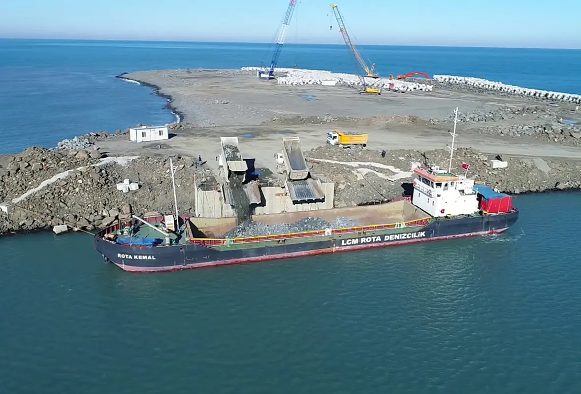 FİLYOS LİMANI SUALTI DOLGU PROJESİ.webp