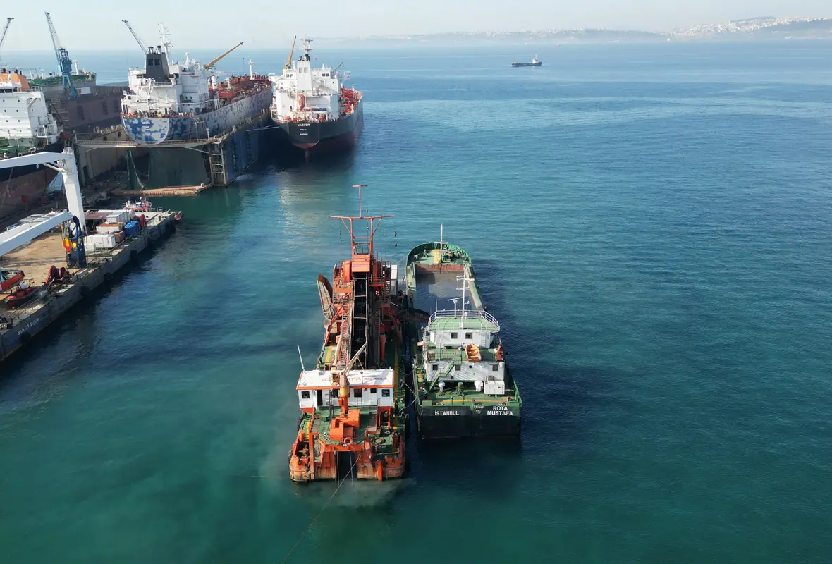 SELTAŞ TERSANESİ DENİZ DİBİ TARAMA PROJESİ-1.webp