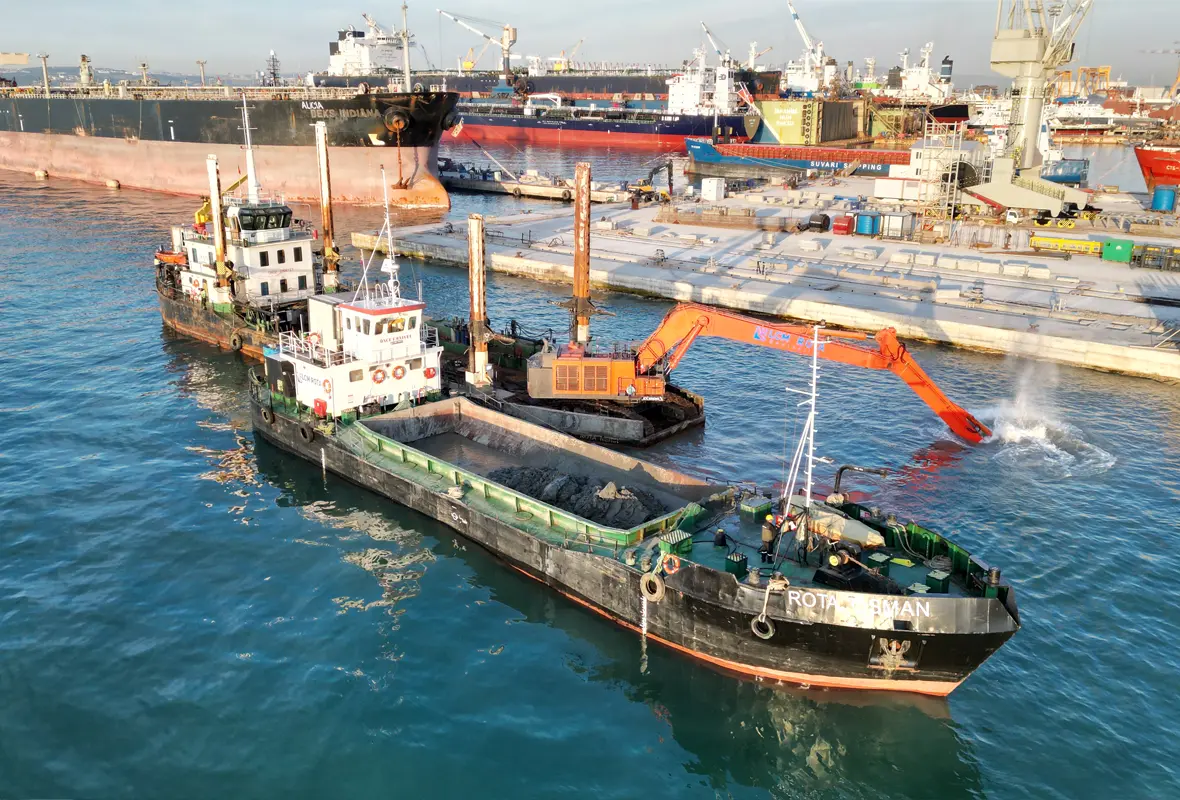 YALOVA TERSANESİ DENİZ DİBİ TARAMA PROJESİ-2.webp